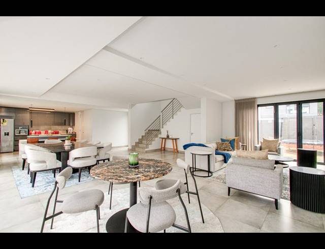 4 BEDROOM HOUSE FOR SALE IN BRYANSTON